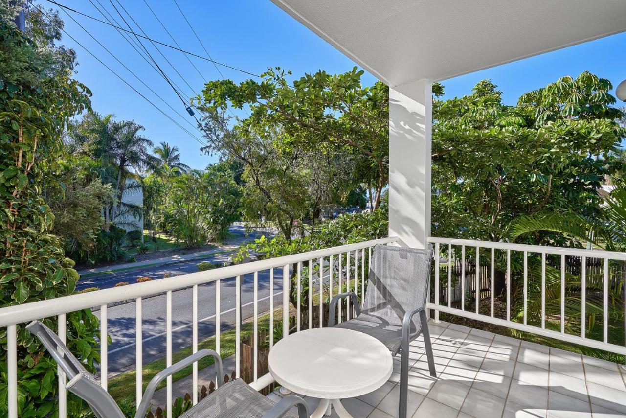Cocos Holiday Apartments Trinity Beach Exterior photo