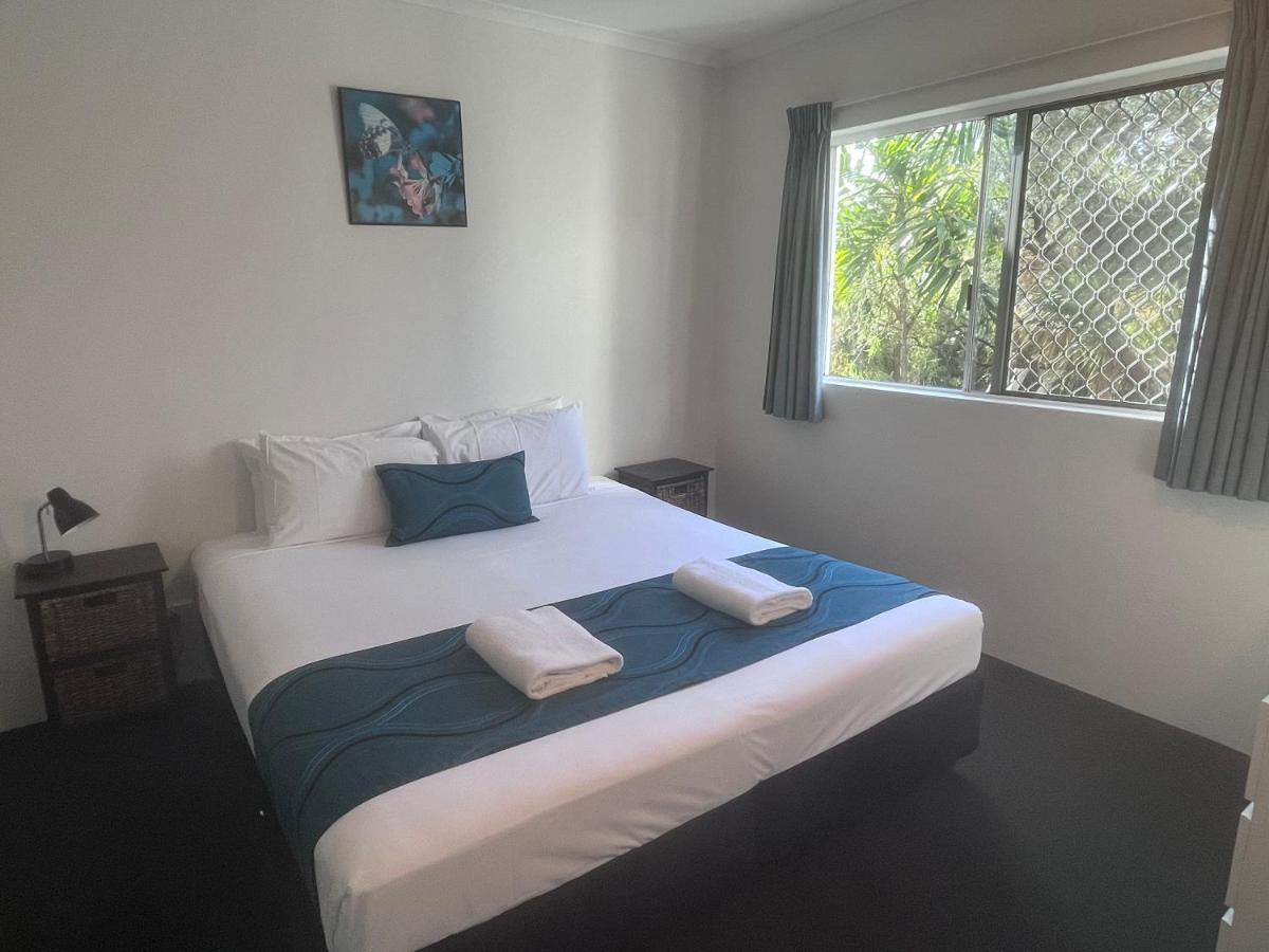 Cocos Holiday Apartments Trinity Beach Exterior photo